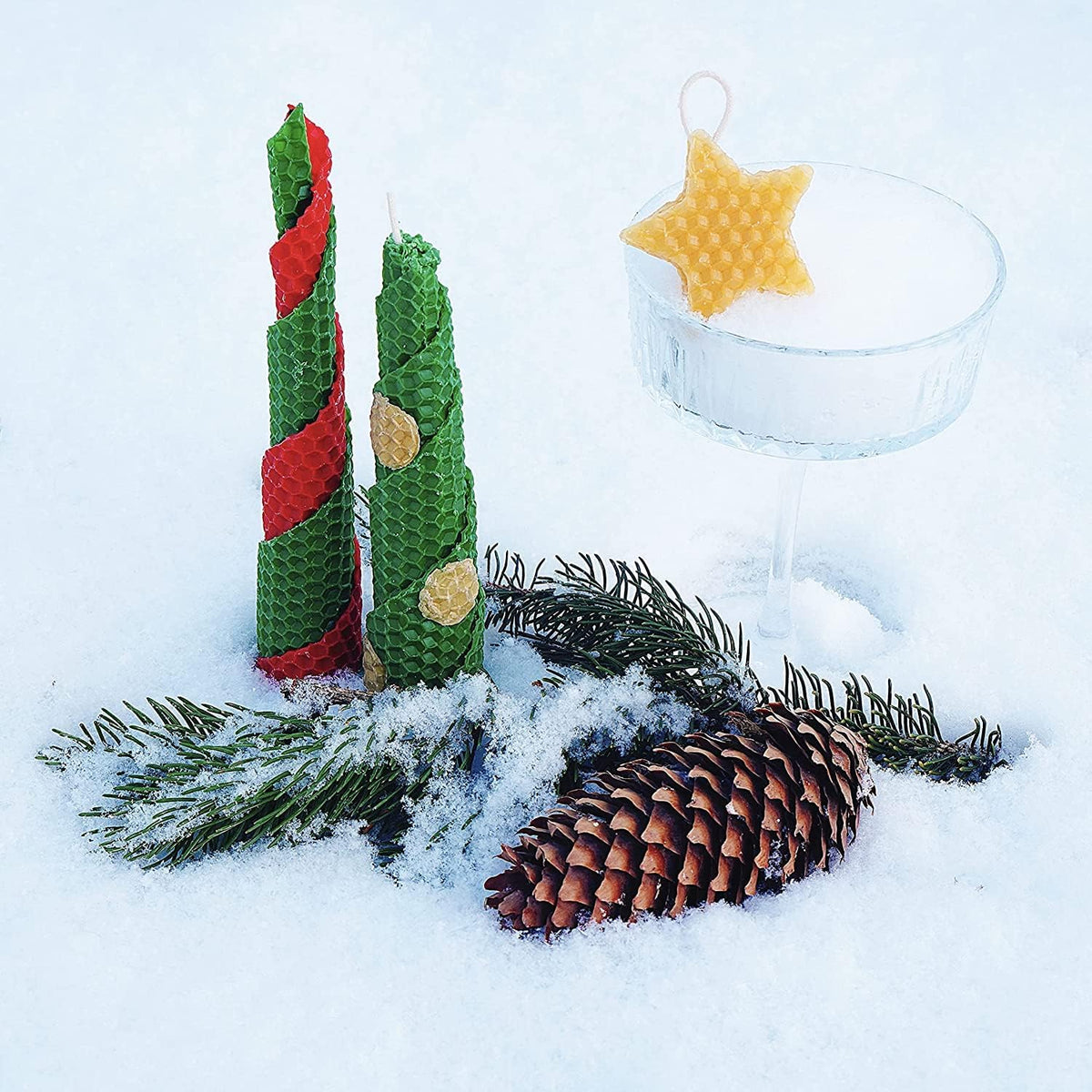 Christmas Candle Rolling Kit - Beeswax Candle Making Kit for Kids & Adults (Christmas, Hanukkah, Kwanzaa) - DIY Winter Candles Craft Project